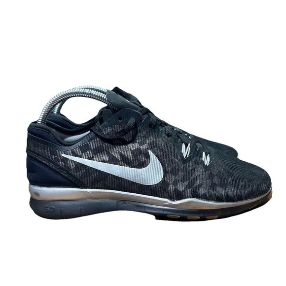 Nike Free 5.0 Tr Fit 5 806277-001 Black & Silver Womens Running Shoes Size‎ 7 - Picture 1 of 12